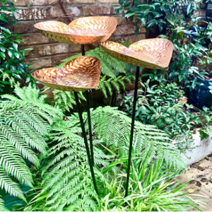 Lot de 3 piquets décoratifs en cuivre en forme de feuille pour abreuvoir d'oiseaux, ornements de jardin faits à la main, polis, pour extérieur - Product Image 3