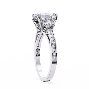 Bague de fiançailles à trois pierres en diamant de laboratoire taille princesse de 2,50 carats, certifiée IGI, avec pierres latérales brillantes pavées en or rose, pour mariée - Product Image 6