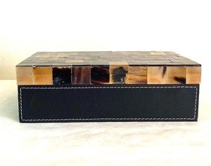 Nueva Caja de Almacenamiento de Joyas Ecológica de Cuerno de Búfalo Rústico Pulido con Interior Suave para Artículos Delicados, Diseño Animal Feng Shui - Product Image 2