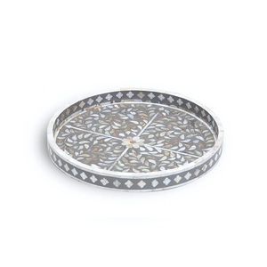 Bandeja de servir artesanal con incrustaciones de nácar, decorativa, gris, con patrón geométrico cruzado, de madera, bandeja de servir MOP, decoración de lujo para el hogar - Product Image 4