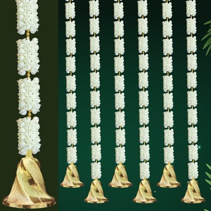Guirnaldas Decorativas de Flores de Mogra Blancas de Plástico, Ecológicas, de Alta Calidad, Clásicas, para Interiores/Exteriores, para Halloween - Product Image 1