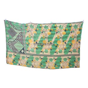 Vintage Indian Handmade Kantha Throw Reversible Sari <b>Quilt</b> Floral Bedspread Sari Blanket Indian Reversible Vintage Blanket Heavy - Product Image 6