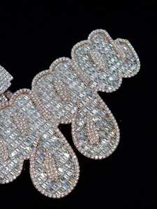 Pendentif personnalisé en forme d'émeraude avec nom, lettres superposées VVS1, en argent 925, 5,0 pouces, style hip-hop massif, bijoux de luxe sur mesure - Product Image 6