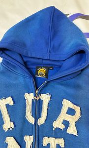 เสื้อฮู้ดดี้สตรีทแวร์พิมพ์ลายสกรีนพร้อมลายปักแบบดิสเทรสด้านหน้าสีซีดจาง แต่งซิปแบบพิเศษ ประดับด้วยคริสตัลรอบแขนเสื้อ - Product Image 3