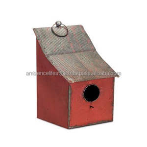 Nichoir classique en métal suspendu pour oiseaux, abri décoratif d'extérieur pour moineaux, pinsons et faune de jardin - Product Image 4