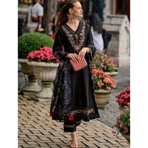 Salwar Kameez Indio Pakistaní de Muselina Bordada para Mujer, Conjunto Estampado para Fiestas Tradicionales, Bodas, Diwali - Product Image 1