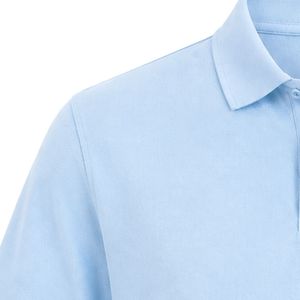 เสื้อโปโลสีฟ้าอ่อน คอปกคลาสสิก ปักลายตราแจ็คแอนด์จิลที่อก ด้านหลังเรียบ แขนสั้น เสื้อผ้าสั่งทำพิเศษ - Product Image 5