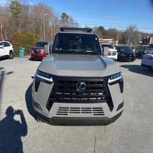 Lexus GX 550 d'occasion en bon état, modèle 2024 - Product Image 1