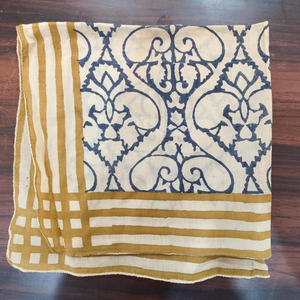 Pañuelo Cuadrado Étnico de Algodón Hecho a Mano Naaz Textile, Estampado Floral, Juego de Pañuelo para el Cuello, Ideal para el Verano, Suave al Contacto con la Piel - Product Image 3