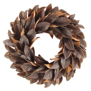 Guirlande réaliste de feuilles de magnolia, grande guirlande artificielle de feuillage brun pour la décoration de Noël et l'ornement mural de mariage européen - Product Image 1