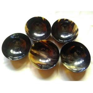 Attrape-rêves en corne de buffle polie, rond, marbré, artisanal, écologique, décoration de mariage, décoration de la maison, lot de 5 - Product Image 1