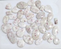 Cinnabre naturel en vrac, pierre précieuse de haute qualité, cinnabre de qualité supérieure, pierre précieuse faite à la main pour la décoration et la fabrication de bijoux