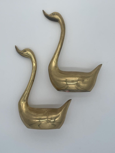 Escultura Artesanal de Pareja de Cisnes de Latón, Elegantes Figuras de Aves, Estatuas de Cisnes de Metal de Lujo, Decoración para Mesa, Hogar u Oficina - Product Image 4
