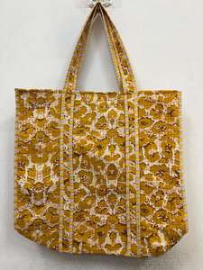 Sac fourre-tout matelassé carré personnalisé pour femmes, sac de shopping matelassé pliable grande capacité, sac fourre-tout pour femme, cadeau de voyage pour elle - Product Image 3