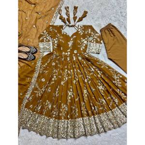 Ropa y Accesorios Musulmanes Tradicionales de Diseño, Traje Anarkali de Estilo Elegante con Peent y Dupatta, Nueva Colección - Product Image 6