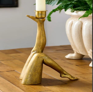 Lámpara de mesa mítica con diseño de dragón dorado y linterna de cristal vintage sobre mármol, disponible a precios de mayorista. - Product Image 2