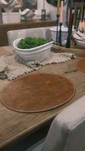 Tapete Cuadrado de Cuero Lavable, Personalizado y Hecho a Mano, con Diseño de Mascota, para Bebidas de Restaurante - Product Image 6