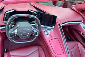 Chevrolet Corvette Stingray Convertible 3-LT 2022 - Product Image 4