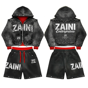 Ensemble court à capuche en molleton respirant coton-polyester 340 GSM, noir délavé à l'acide, avec logo personnalisé en chenille et strass - Product Image 1