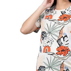 Camiseta a Rayas Personalizada para Mujer, Camiseta de Moda con Estampado por Sublimación, Cuello Redondo y Manga Corta para Mujer - Product Image 6