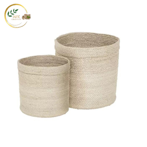 Panier en jute naturel fait main pour le rangement et la décoration de la maison – Panier tissé écologique pour le salon, la chambre et la cuisine - Product Image 2