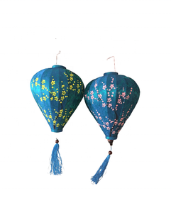 Lanterne en soie vietnamienne décorative pour les décors de fête de mariage, thème oriental, design d'intérieur, utilisant du bambou de qualité supérieure et du tissu satiné - Product Image 6