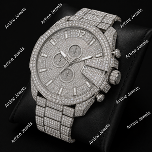 Reloj de Hombre en Tono Plateado con Incrustaciones de Piedras Brillantes, Esfera con Fecha, Estilo Cronógrafo, Reloj de Lujo - Product Image 3