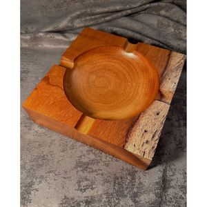 Cendrier en résine de bois massif écologique pour une utilisation sur table, accessoire de fumeur durable - Product Image 5