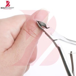 ที่ตัดหนังกำพร้าดีไซน์ตามหลักสรีรศาสตร์ ขนาดต่างๆ จับง่าย ตัดเรียบเนียน ใช้งานได้อย่างมืออาชีพ อุปกรณ์เสริมความงาม - Product Image 5