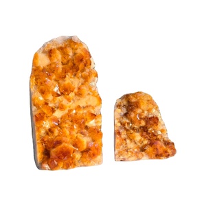 Vente en gros de petites géodes de citrine naturelle du Brésil, pierres sculptées, pierres de guérison, pierres énergétiques, art et objets de collection du Gujarat - Product Image 1