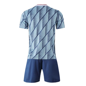 ชุดเสื้อเจอร์ซีย์และกางเกงขาสั้นพรีเมียมสำหรับฟุตบอล ชุดแข่งขันที่สวมใส่สบาย ชุดฟุตบอลสำหรับวันแข่งขัน - Product Image 5
