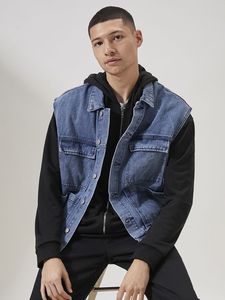 Men's Washed Denim Hoodie Jacket Contrast Sleeve Button Front Pockets Casual Streetwear for Autumn - Product Image 2