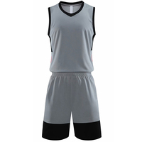 Setelan Seragam Basket Kustom untuk Dewasa Unisex Pakaian Olahraga 100% Poliester Cepat Kering Kualitas Premium