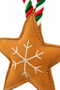 Jouet à mâcher pour chien en suède étoile de Noël, étoile en feutre marron avec motif flocon de neige et poignée en corde rouge, verte et blanche pour le jeu festif des animaux de compagnie - Product Image 5