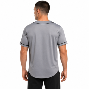 Camiseta de jugador con estilo que ofrece comodidad elegante y libertad de movimiento para entrenamiento regular y juego activo con calidad confiable. - Product Image 3