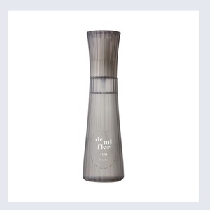 <b>body</b> mist spray bottle Demiflo Korean K-Beauty 190 Val Blanc <b>Body</b> Mist 80ml Made in Korea <b>White</b> Glycerin - Product Image 5