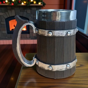 Mug Viking en bois fait main avec bandes et rivets métalliques, imitation antique, forme ronde, décoration d'intérieur durable - Product Image 5