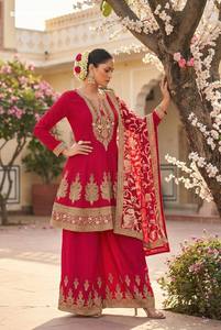 Proveedor de la colección de trajes Chion de alta calidad con bordados y dupatta de Surat, compras en línea en India - Product Image 3