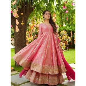 ชุดราตรีออกแบบด้วยงานลำดับการปักบนล่างและ dupatta - Product Image 1