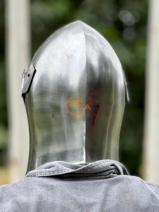 Auténtico Casco Barbute Medieval Renacentista de Hierro Pulido Calibre 18 con Visera Desmontable, Armadura Histórica Funcional para Navidad - Product Image 5