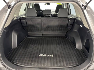 รถยนต์โตโยต้า RAV-4 ไฮบริด XLE 4 ประตู SUV ขับเคลื่อน 4 ล้อ ปี 2022 รุ่นไฮบริด ใช้ได้ทั้งน้ำมันเบนซิน/ไฟฟ้า/ดีเซล เกียร์ CVT พวงมาลัยซ้าย/ขวา เกียร์อัตโนมัติ - Product Image 2