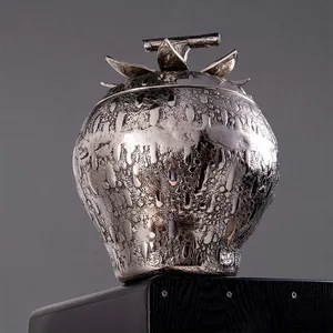 Premium Handmade Stainless Steel Ice Bucket with Double <b>Wall</b> Insulation for Champagne Wine Beer Cooling Luxury Hotels Resorts - Product Image 4