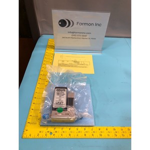 Contrôleur de débit massique Unit Instruments UFC-1020 - Équipement et pièces semi-conductrices de renommée mondiale - Product Image 2