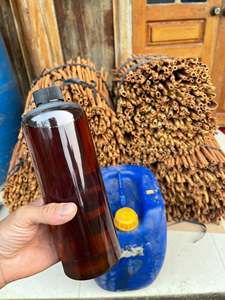 Aceite Esencial de Canela Vietnamita Natural, Aceite de Canela Destilado al Vapor, Suministro a Granel, OEM, ODM - Product Image 3