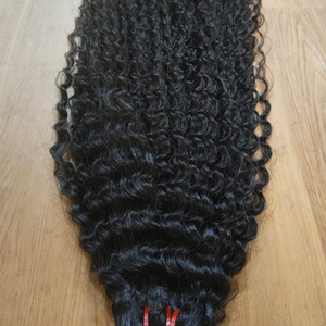 Extensions de cheveux humains indiens ondulés de qualité supérieure - Doux, naturels et volumineux, 100% vierges pour tissage double à la machine - Product Image 4