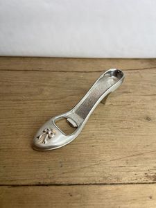 Ouvre-bouteille en acier inoxydable avec poignée perlée, ouvre-bouteille manuel en métal, design portable pour bière et champagne, résistant à la rouille, cadeau de bar - Product Image 5