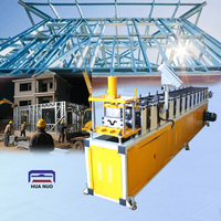 Machine de profilage de profilés en acier Omega pour systèmes de suspension de plafond de centres commerciaux au Pérou, tailles personnalisées, certifiée ISO CE