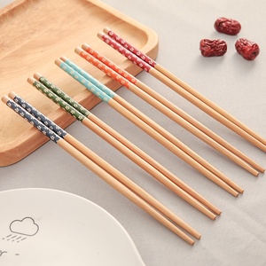 Palillos de Madera Natural Reutilizables, Aptos para Lavavajillas, Hechos a Mano, para Cocinar, Comer, Restaurantes y Hogar - Product Image 5