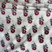 Tissu en coton doux de qualité supérieure, imprimé à la main, motif floral rouge sur fond blanc, léger, pour filles, garçons, femmes, vêtements ethniques, style bohème
