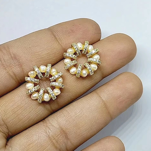 Gold Plated Pearl Floral Stud Earrings Round Flower Design Elegant Women <b>Jewelry</b> - Product Image 1